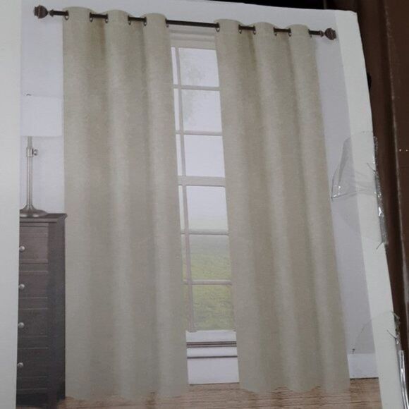2 Room Darkening Panel Energy Saving Curtains Montvilla Home - Picture 2 of 9